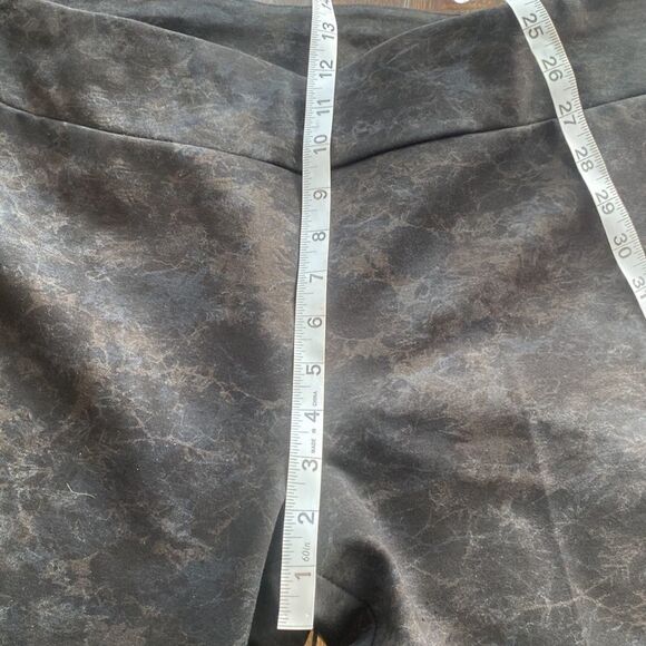 soft surroundings tie dye print leggings size L in GUC awesome tie dye print - Picture 5 of 6